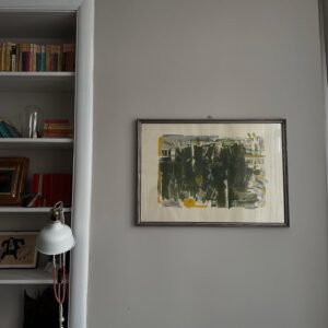 Compoziție abstractă cu linii negre și galbene