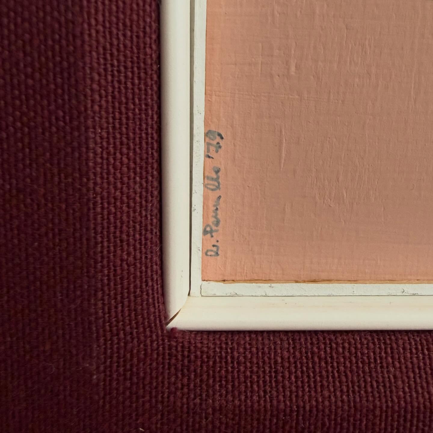 Abstracții geometrice hard-edge în nuanțe de roz, roșu și violet - imagine 6